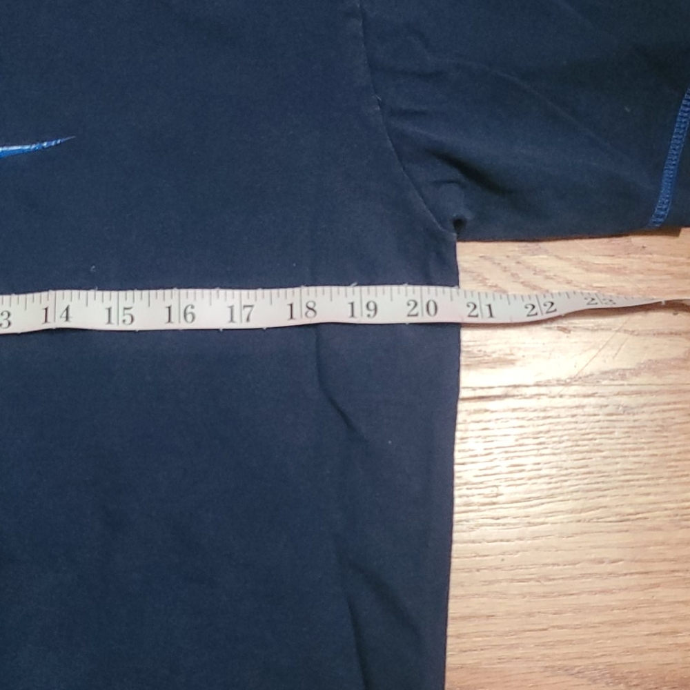 Nike T-shirt - Picture 4 of 7